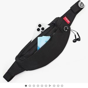 TINYAT Black Belt Bag